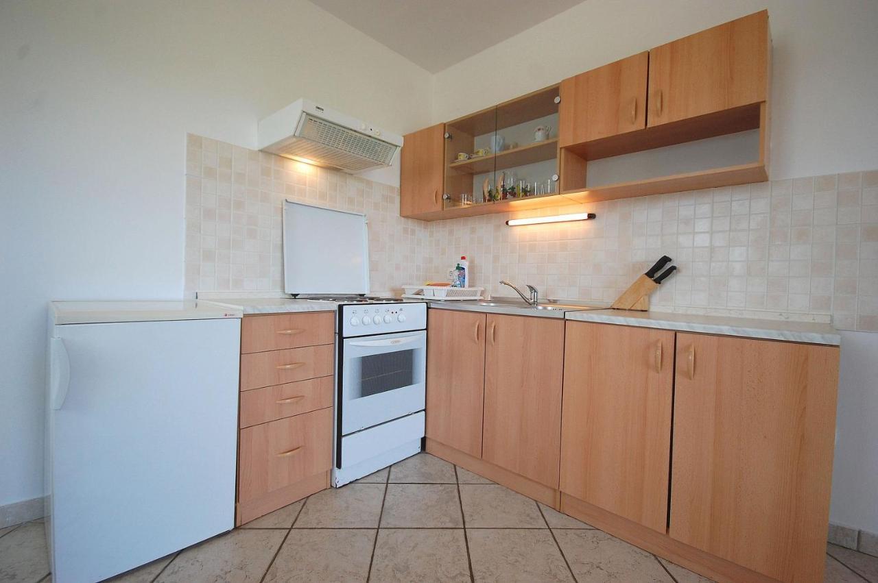 Apartments Novak By El-Pi Tours مالينسكا المظهر الخارجي الصورة