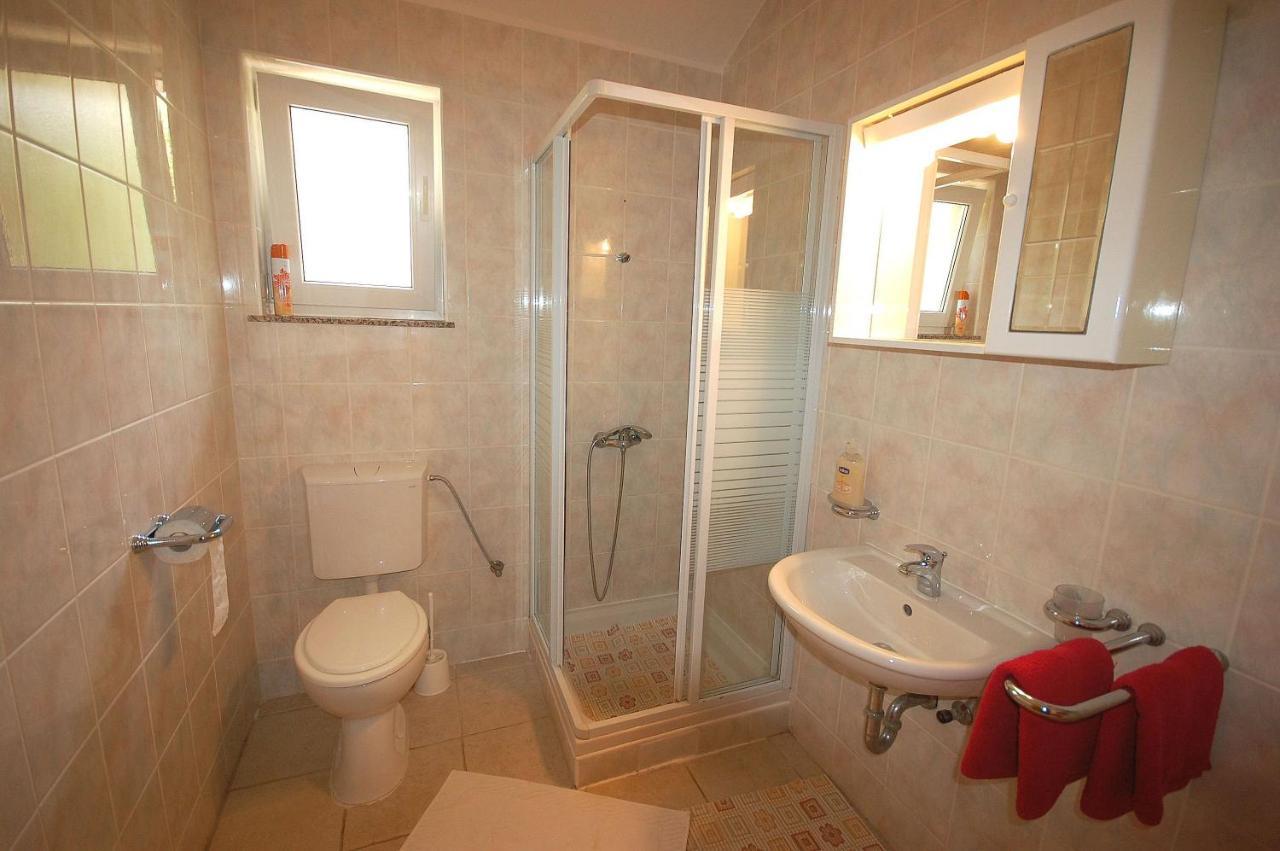 Apartments Novak By El-Pi Tours مالينسكا المظهر الخارجي الصورة