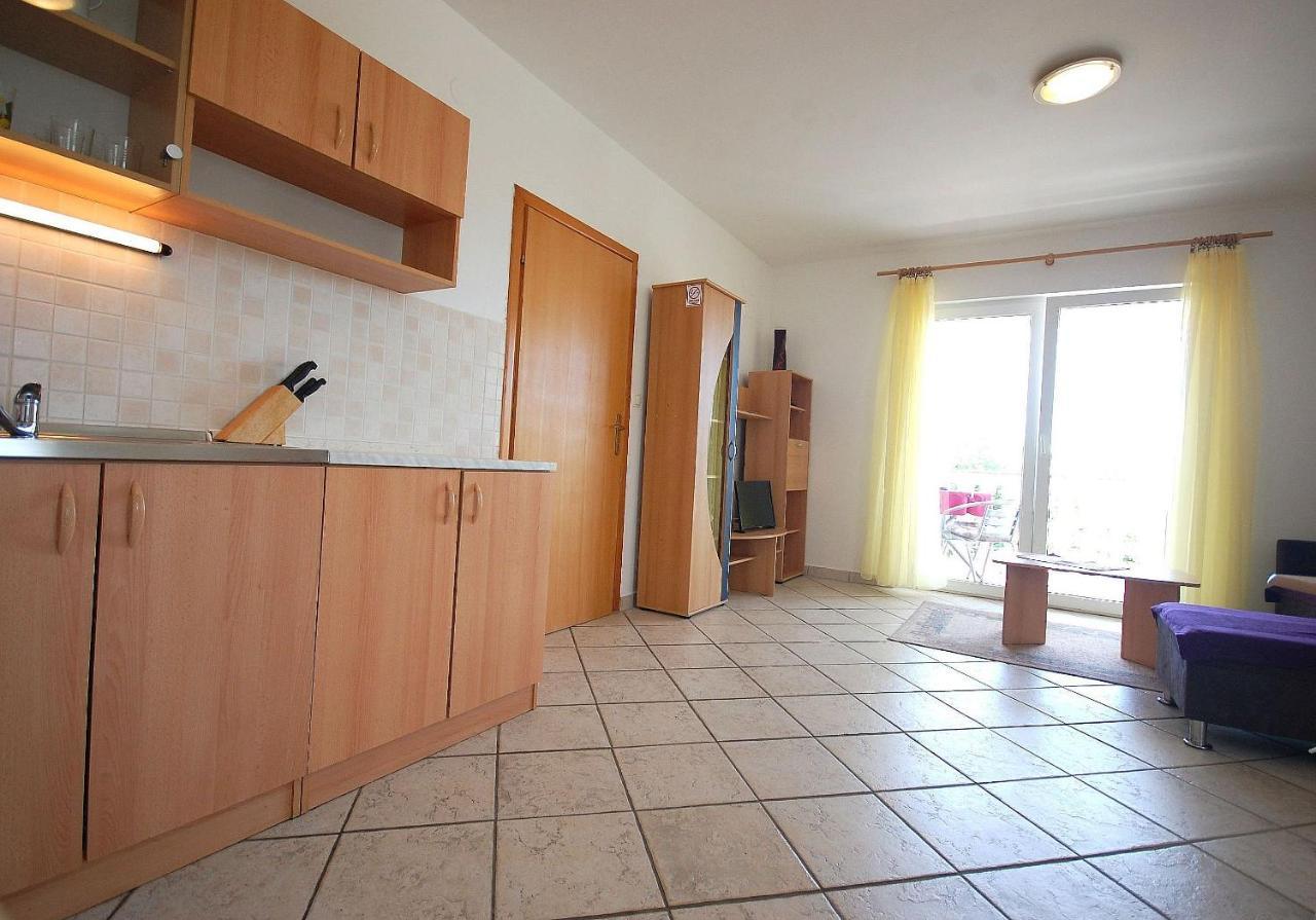 Apartments Novak By El-Pi Tours مالينسكا المظهر الخارجي الصورة