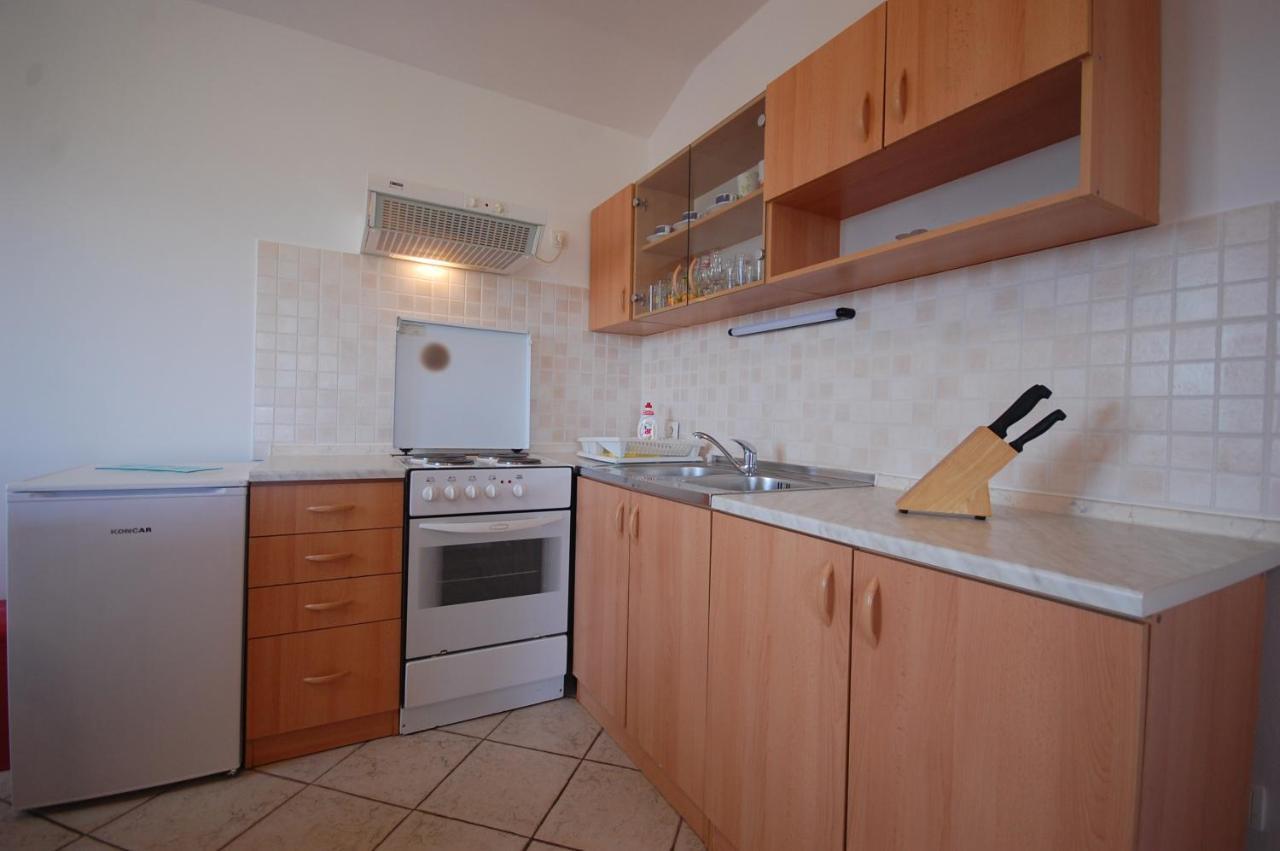 Apartments Novak By El-Pi Tours مالينسكا المظهر الخارجي الصورة