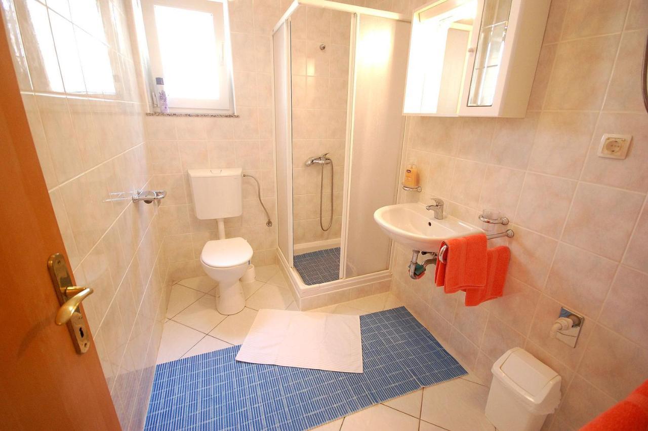 Apartments Novak By El-Pi Tours مالينسكا المظهر الخارجي الصورة